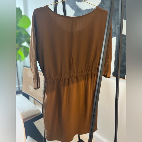 H&M Tie-Waist Camel Tunic in Size Medium - Picture 3 of 3